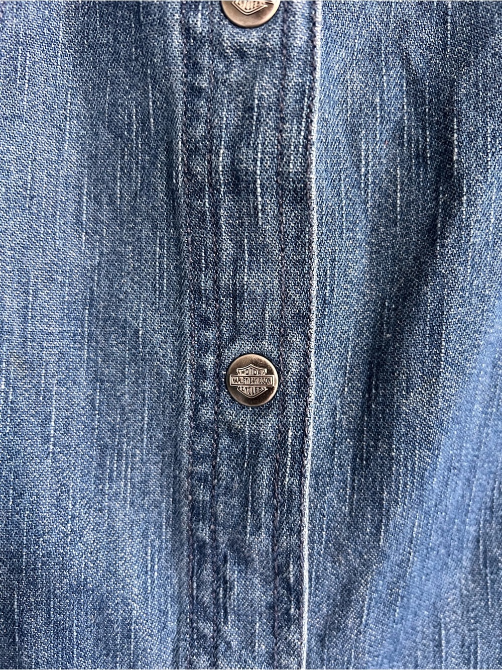 Harley Davidson Women’s Denim Button Down Embroidered size M - Picture 4 of 11